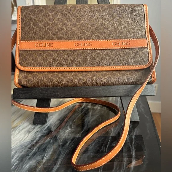 CELINE Vintage Bag. - Picture 3 of 10
